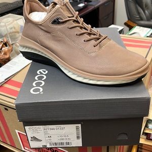 COPY - Ecco sneakers